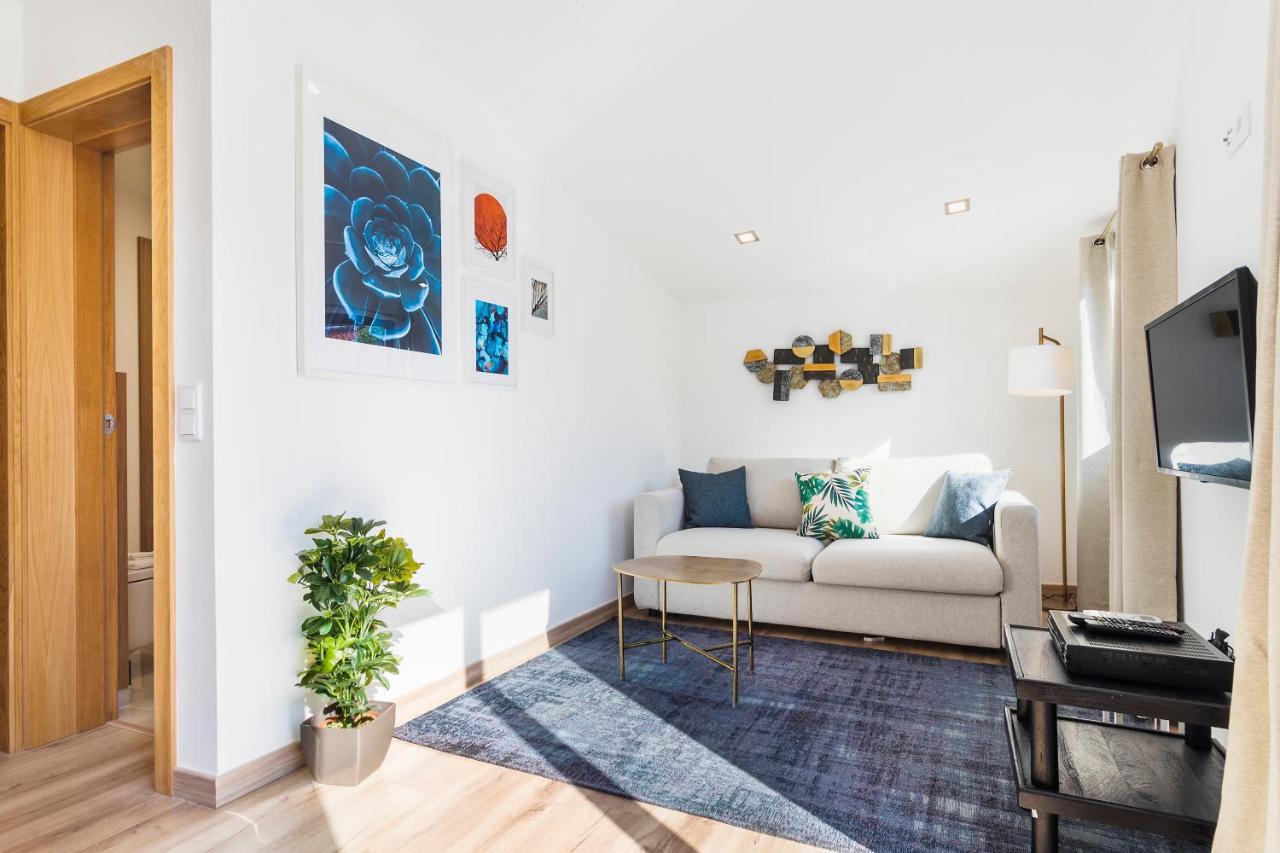 Ferienwohnung Perfect 1 Bed In Chiado With Terrace And Aircon Lissabon Exterior foto